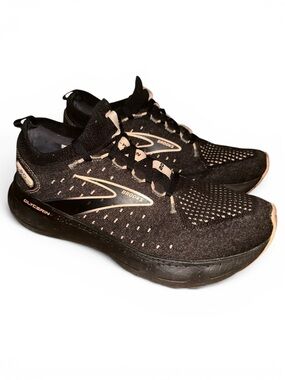 Brooks Glycerin Stealthfit 20 Women's Size 10 B (Medium) Running Shoes Black